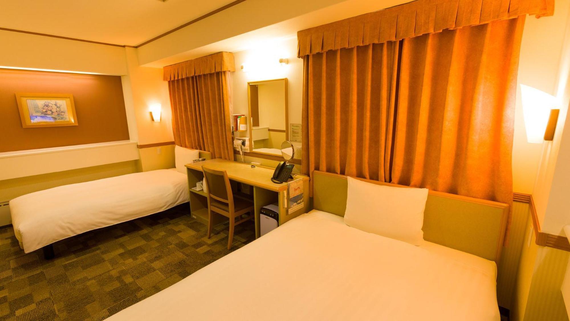 Toyoko Inn Aioi eki Shinkansen guchi Værelse billede